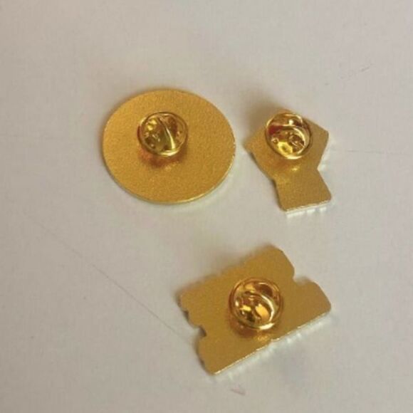 Black Lives Matter Trio Enamel gold Pin - Picture 8 of 8